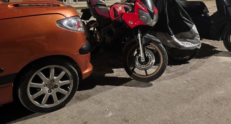 Honda cbr 125r Μηχανή- Tantaloy