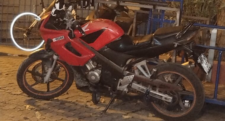 Honda cbr 125r Μηχανή- Tantaloy